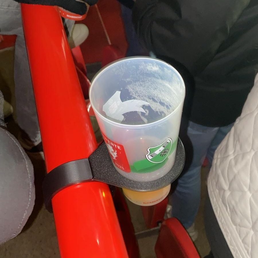 Safe Standing Bekerhouder